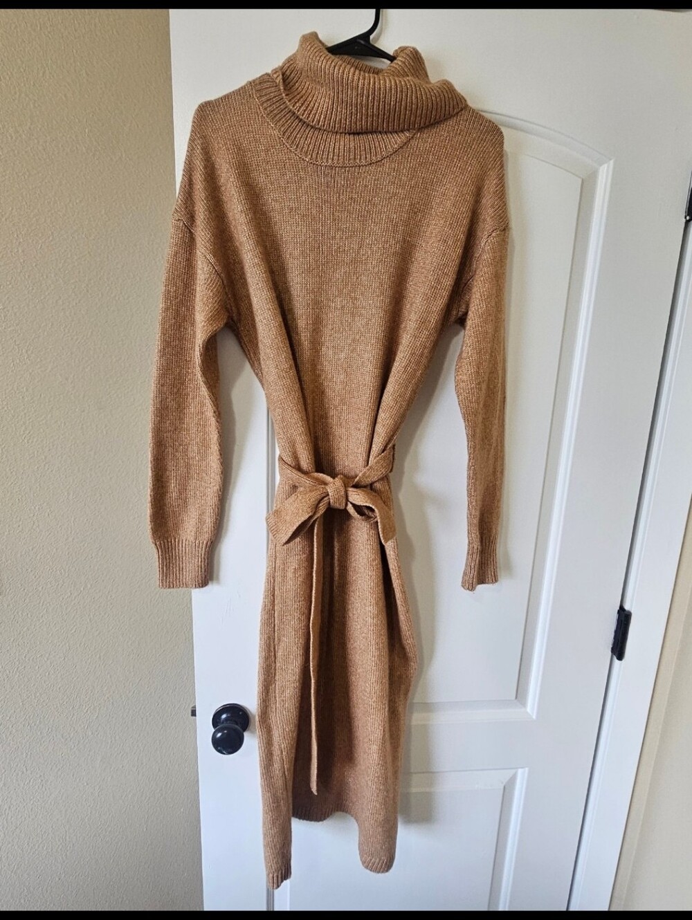 Rachel Zoe Light Brown Knit Sweater Dress Cowl Neck Sash Women's M Tan NeutralN